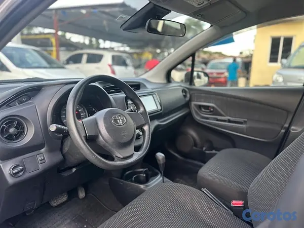 carros - 🚗 Toyota Vitz en Venta 4