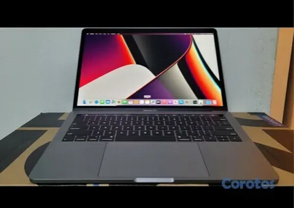 computadoras y laptops - Mac book Pro Retina intel Core i7 Mem 16gb ddr4 Disco SSD 512GB AÑO 2018 1
