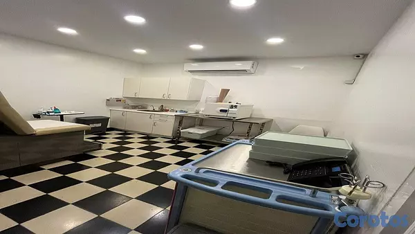 oficinas y locales comerciales - Casa en Venta en Gazcue, Santo Domingo | Ideal para Clínica o Centro de Estética 6