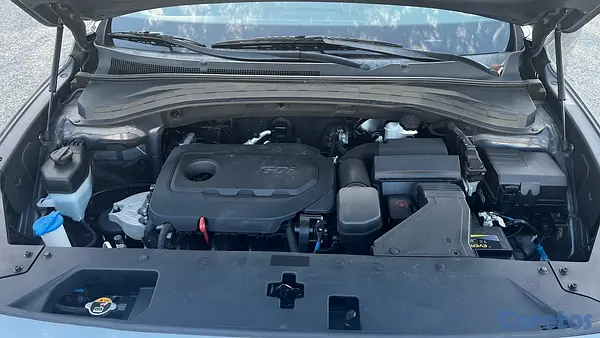 jeepetas y camionetas - Hyunday Santa Fe 2020 7