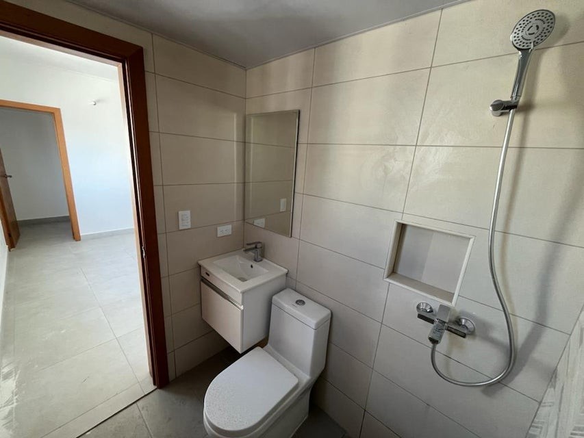 apartamentos - Apartamento a estrenar en alquiler #24-1153 piso 8, amplio, con balcón, ascensor 8