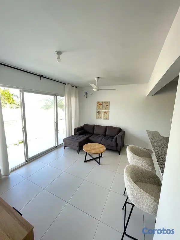 apartamentos - Se renta apartamento sin muebles  de 2 habitaciones en Crisfer Punta cana  3