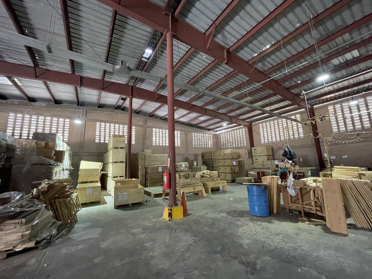 otros inmuebles - Nave local comercial venta Villa Faro Santo Domingo Este 8