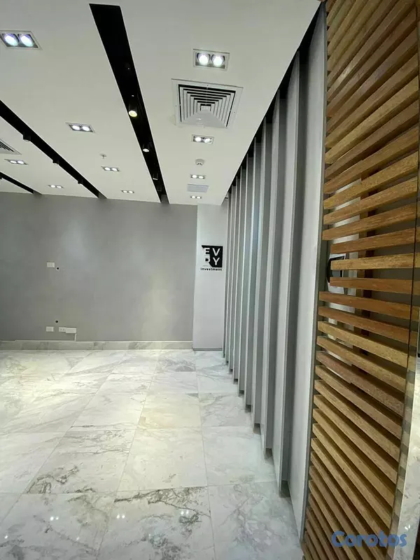 oficinas y locales comerciales - Local Comercial en Alquiler Serralles 5