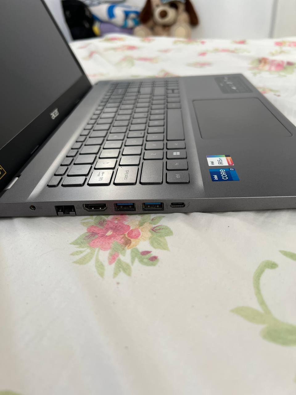 computadoras y laptops - Laptop Acer Aspire 5, i7 de 12va Generación 4