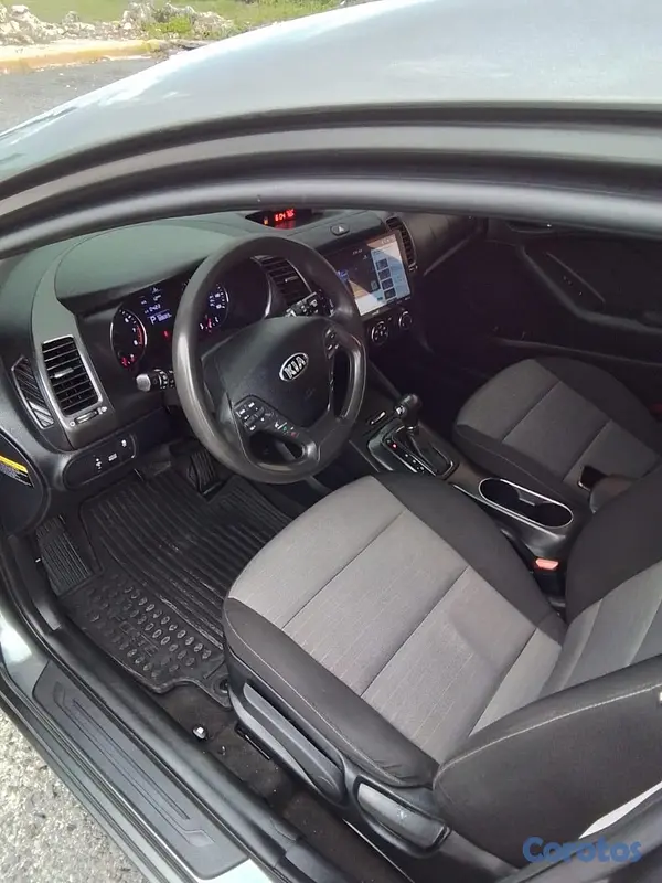 carros - kia forte 2016 3