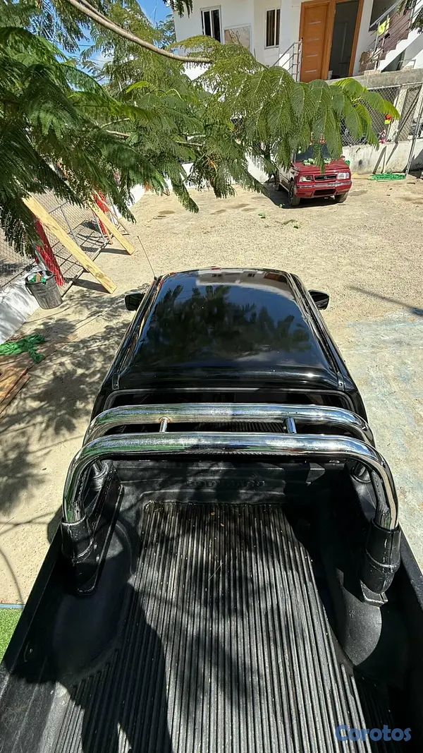jeepetas y camionetas - Mitsubishi L 200  5