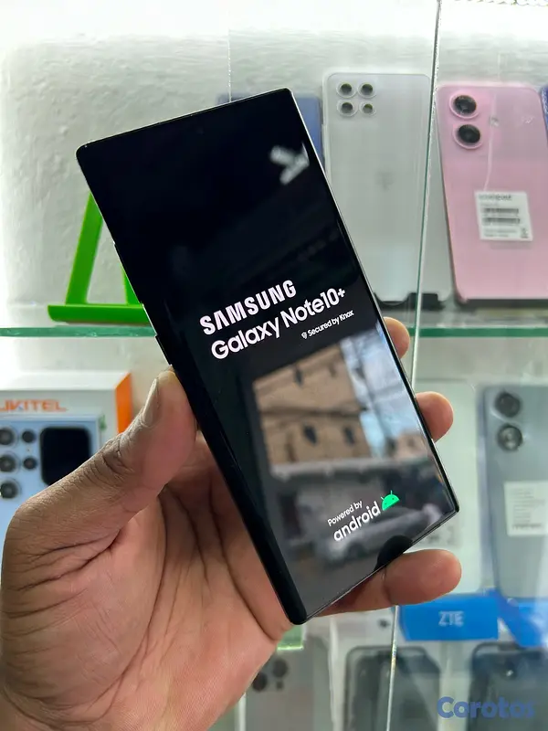 celulares y tabletas - Samsung note 10 plus  2