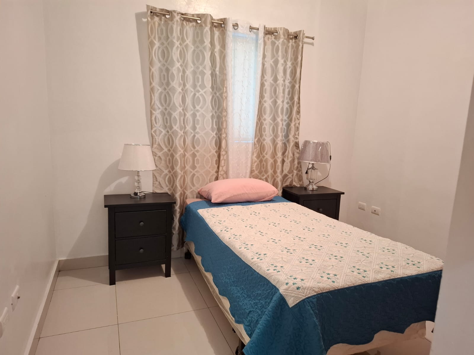 apartamentos - 🏡 Apartamento de 3 Habitaciones en Residencial  6