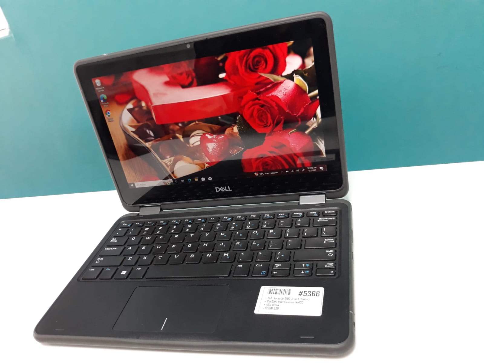 computadoras y laptops - Laptop, Dell Latitude 3190 (touch) / 8th Gen, Inte 1