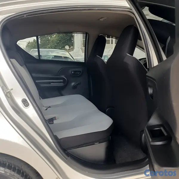 carros - ***TOYOTA AQUA 2017 IMPECABLE 10