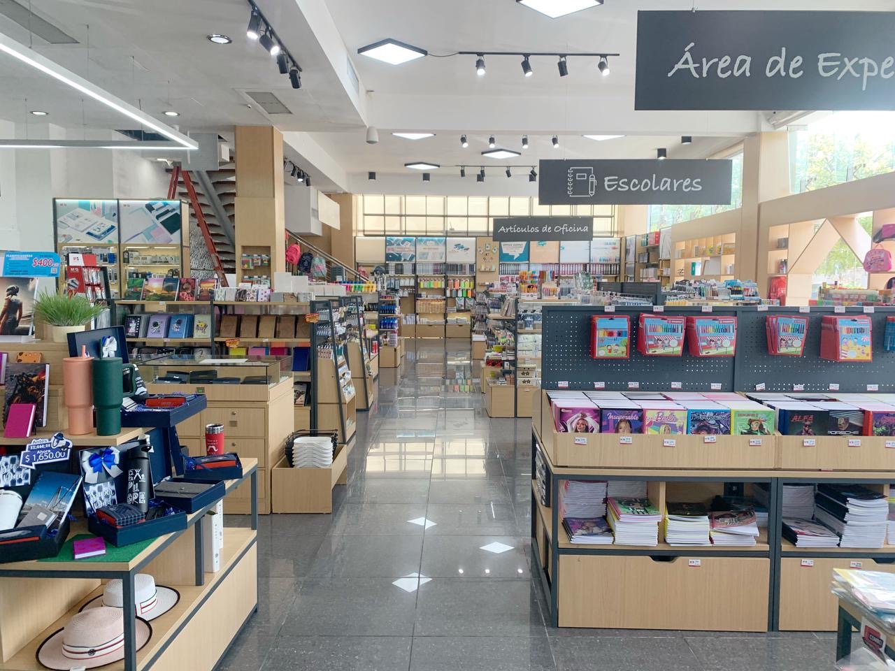 oficinas y locales comerciales - Local primer nivel Bella vista  3