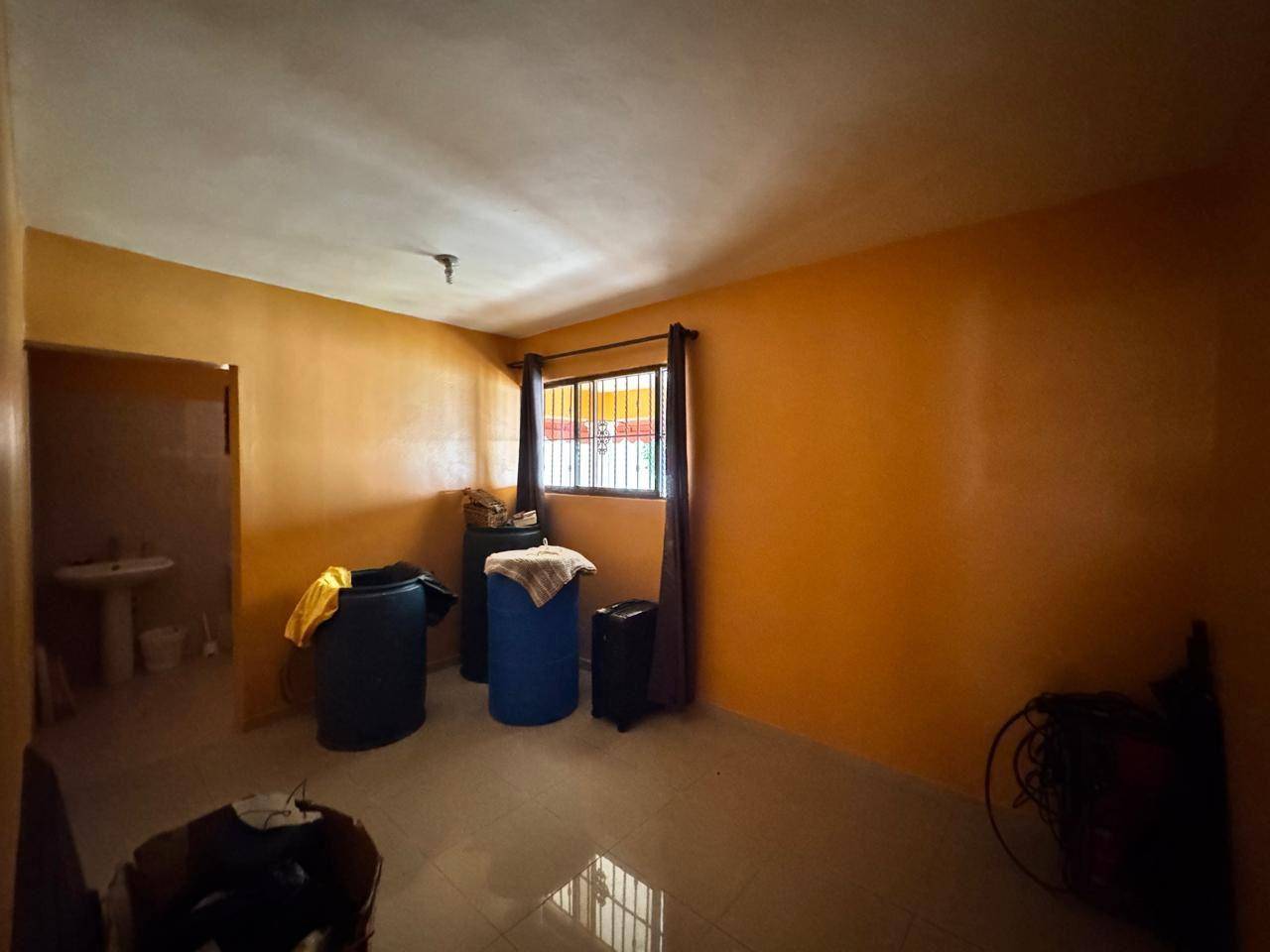 casas - Vendo casa espaciosa Prado Oriental, Sto. Dgo. Est 8