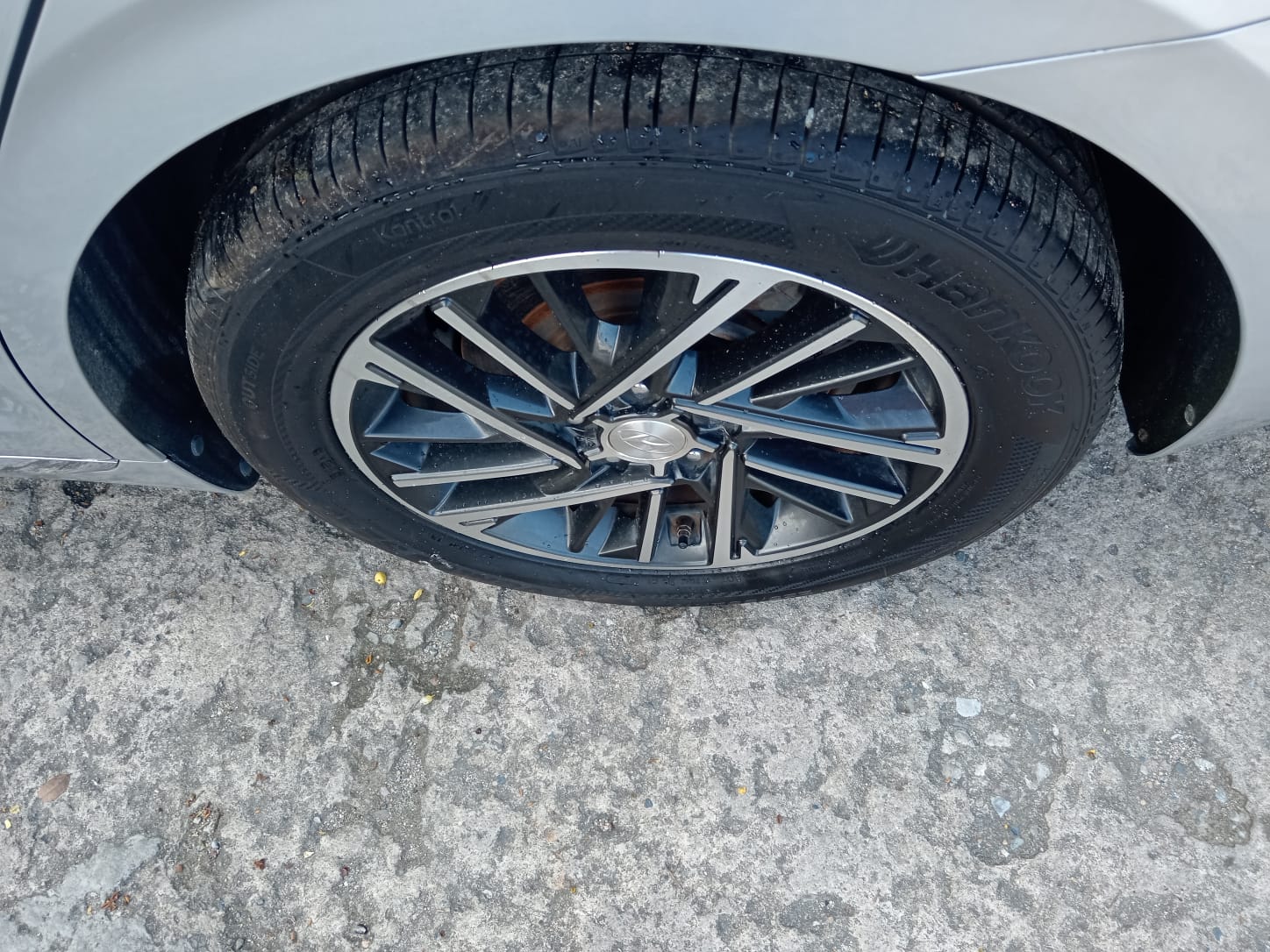 carros - HYUNDAI GRANDEUR 2020 GRIS 10