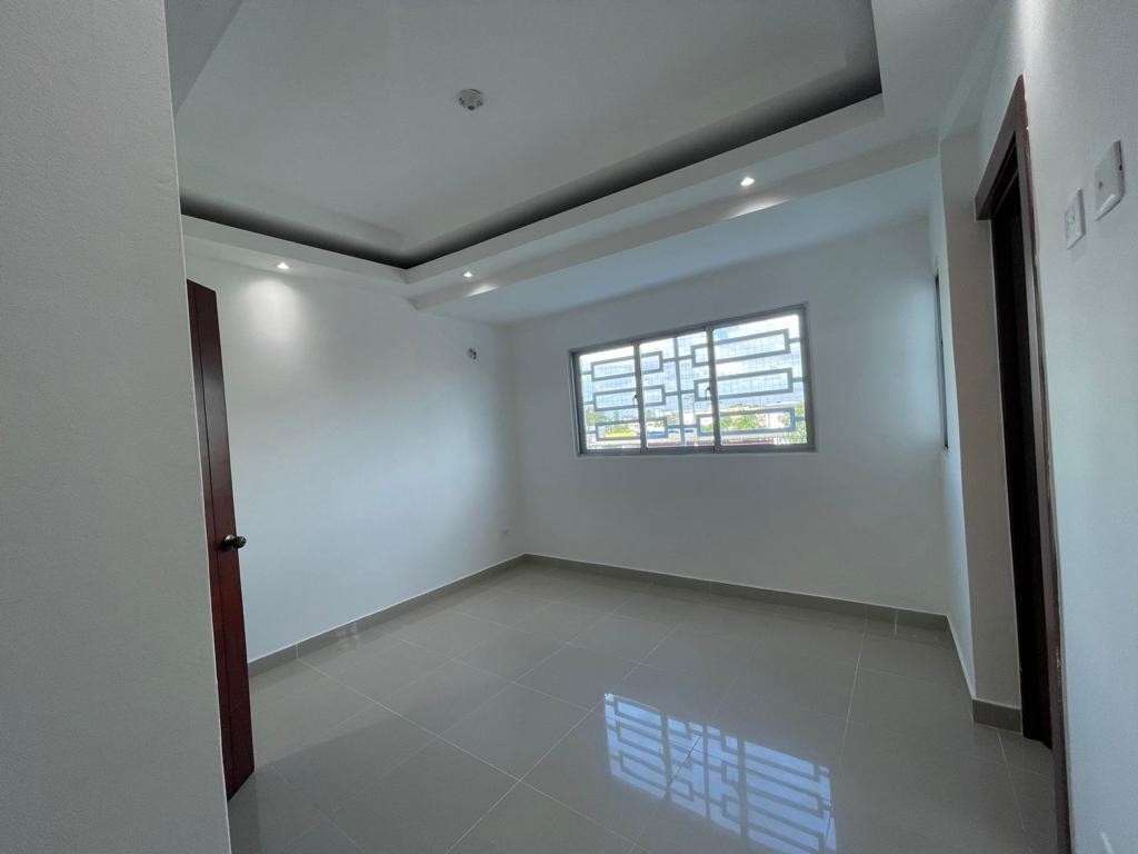 apartamentos - 🔵Apartamento  2do piso con terraza en Renacimiento
 5