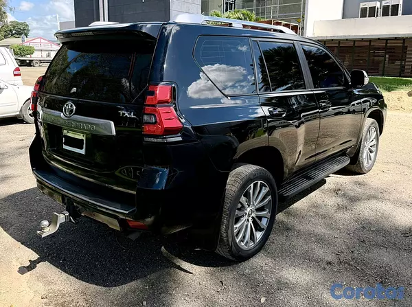 jeepetas y camionetas - Toyota land cruicer prado txl 2023 8