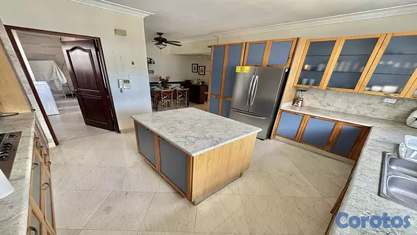 penthouses - Penthouse Amueblado en Urbanización Real 10