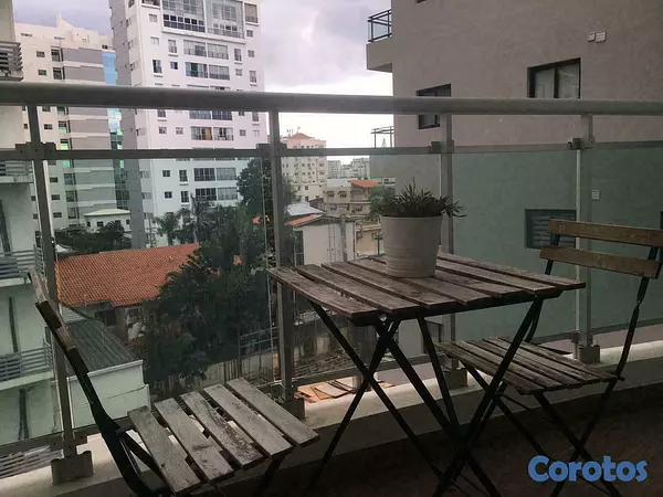 apartamentos - Piantini Apartamento Bien Ubicado con Balcón 110m² 6