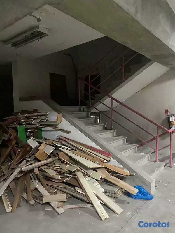 oficinas y locales comerciales - Edificio Local en alquiler Conde Zona Colonial  3