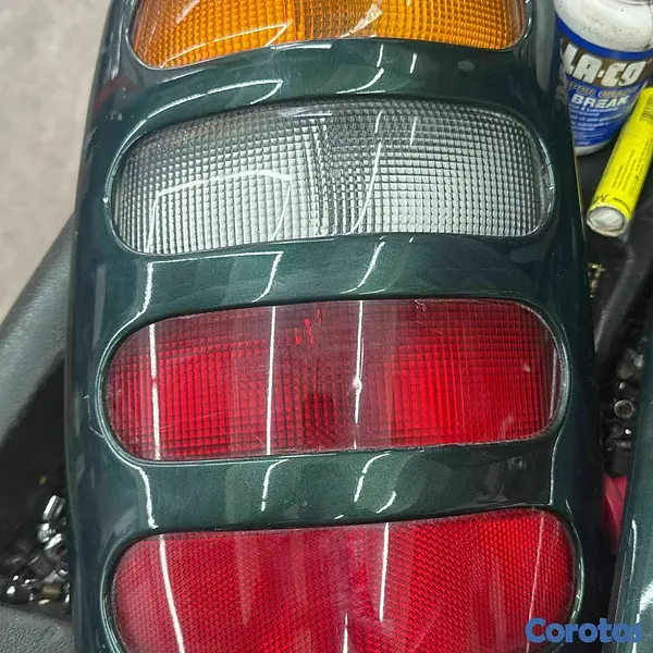 repuestos - Vendo Luz Tracera Para Chevrolet GMC  3