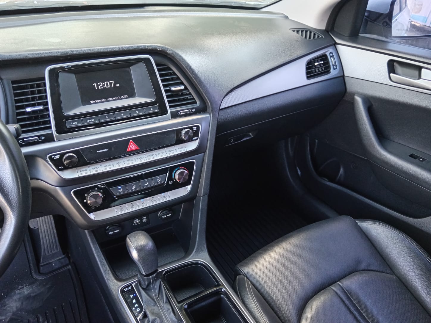 carros - HYUNDAI SONATA NEW RISE 2018 BLANCO 7