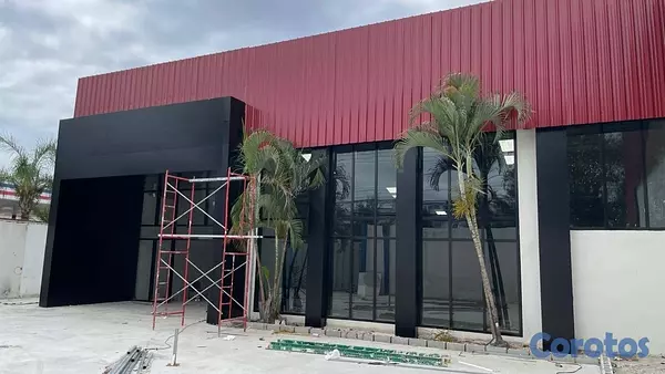 oficinas y locales comerciales - local comercial en alquiler en San Isidro  5