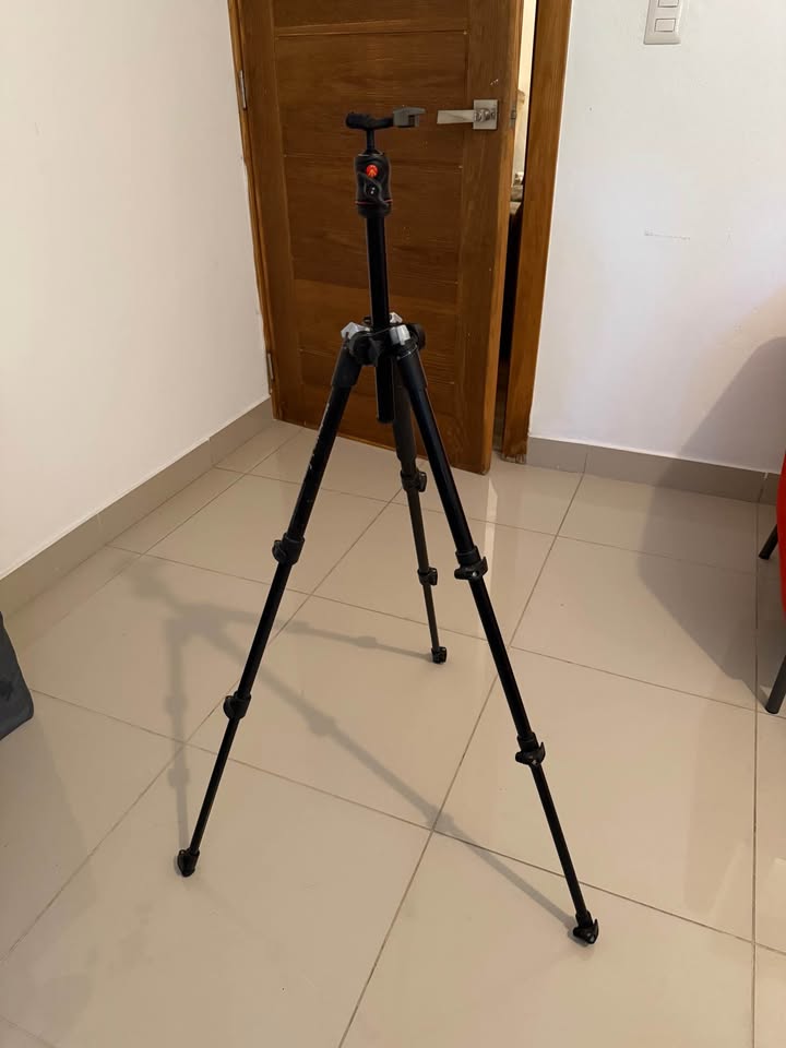 camaras y audio - Trípode Manfrotto Befree Travel ligero 0