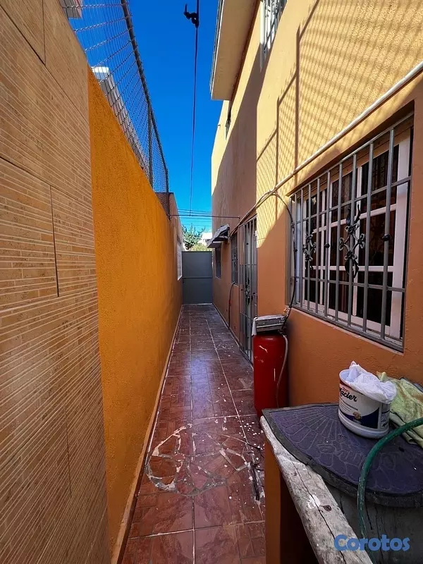 casas - venta de casa en la autopista de san isidro Santo Domingo este  10