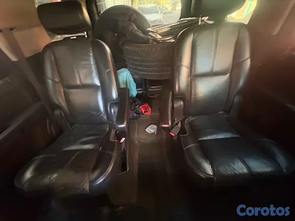 jeepetas y camionetas - Chevrolet tahoe 2007  9