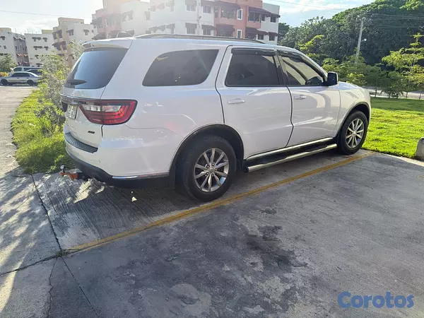 jeepetas y camionetas - DODGE DURANGO SXT 2017 2