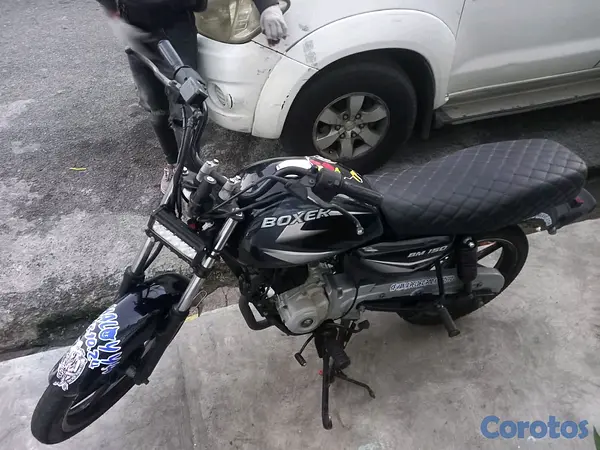 motores y pasolas - baja boxer 150 
año:2024
matrícula original 
ojo:se le perdió la placa  5