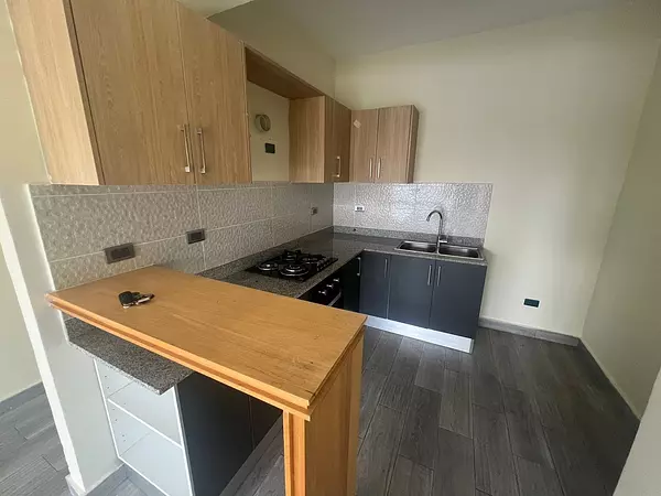 apartamentos - Zona Universitaria

Apartamento en alquiler Vacío en la Zona universitaria 4