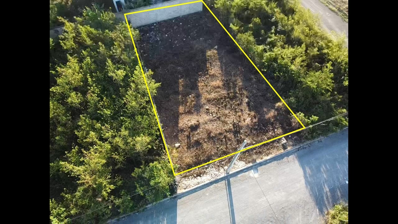 solares y terrenos - SE VENDE Solar con 387 Metros en Residencial Naime 3