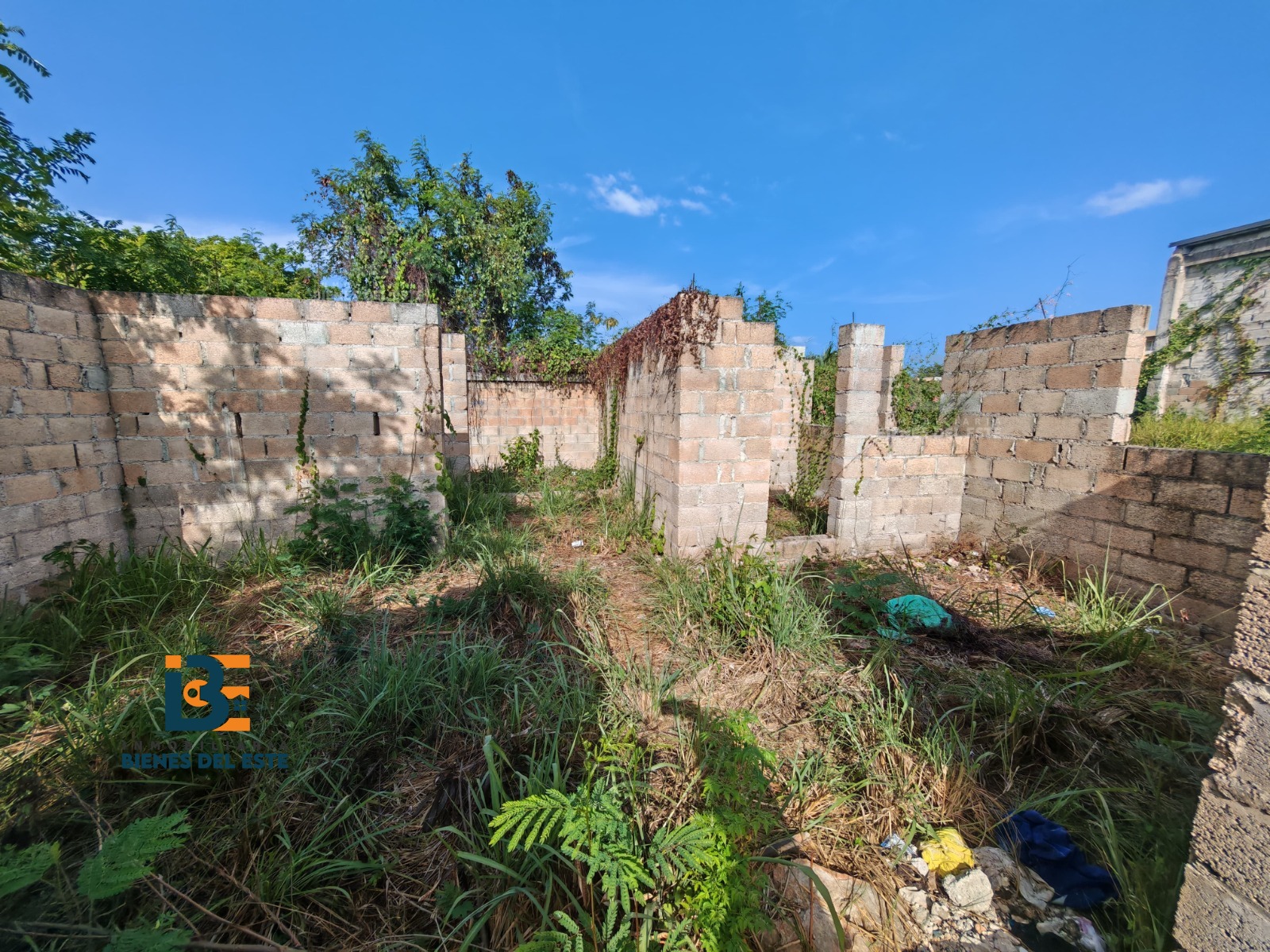 casas - SE VENDE CASA EN CONSTRUCCION de Oportunidad, SPM. 6