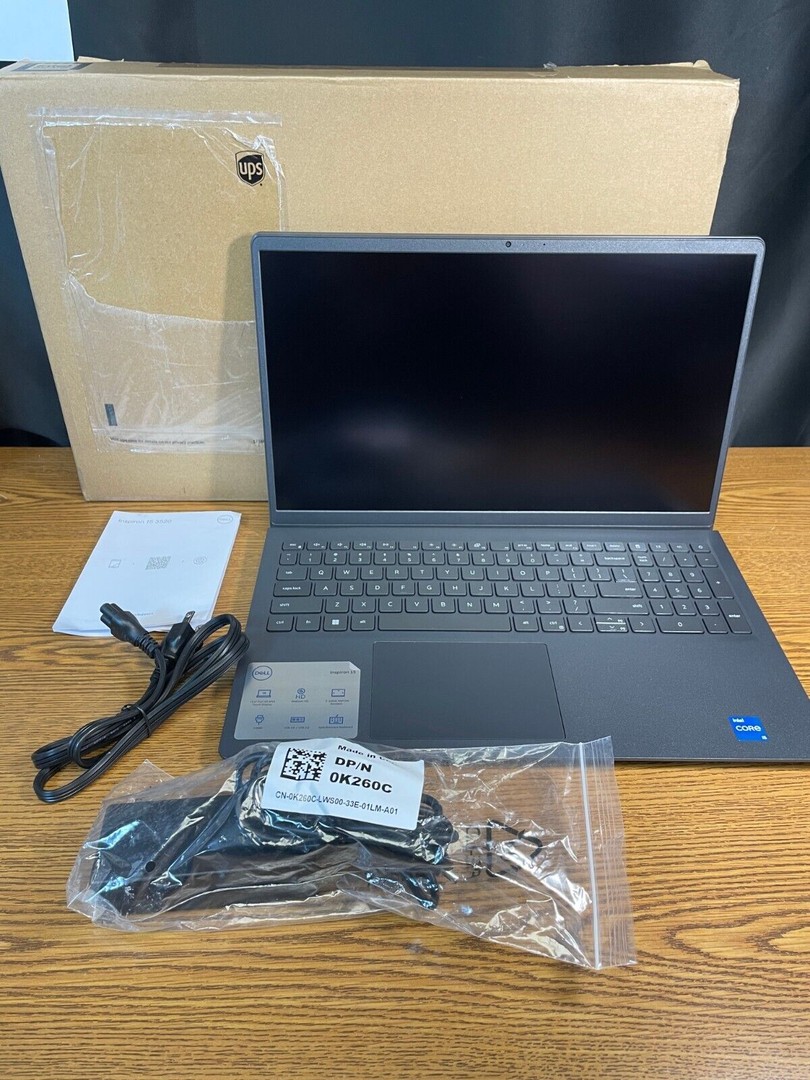computadoras y laptops - Dell Inspiron 15 3520 Core i5 11va Gen. 15.6 FHD Touch Screen 16GB RAM 1TB SDD 0