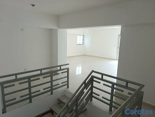 apartamentos - Pent house en Naco, con 4 habitantes  2