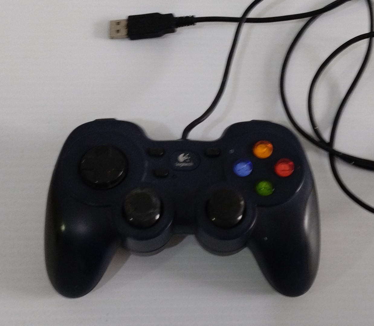 consolas y videojuegos - Control Logitech USB para PC