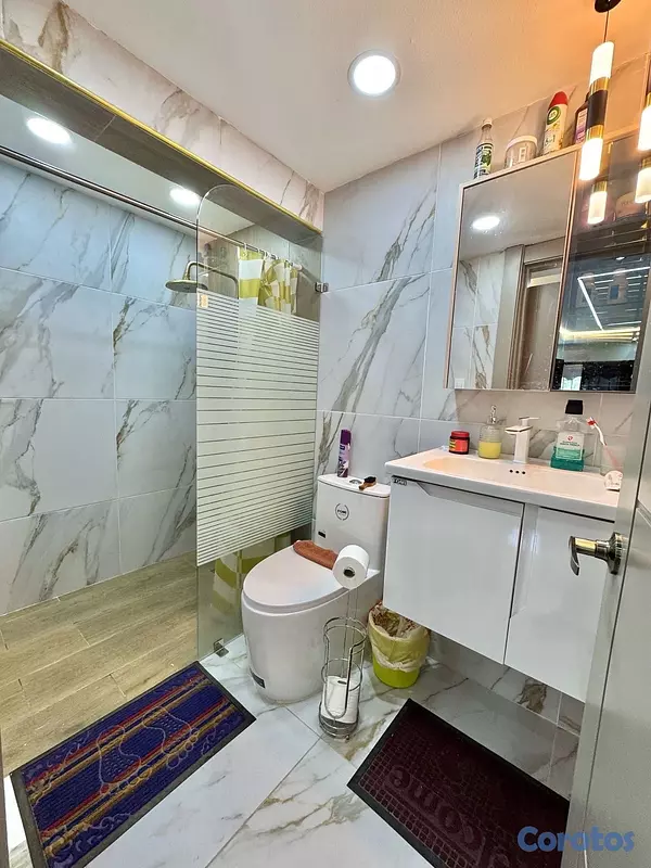 apartamentos - vendo renacimiento tercer nivel dos habitaciones dos baño parqueo servicio  10