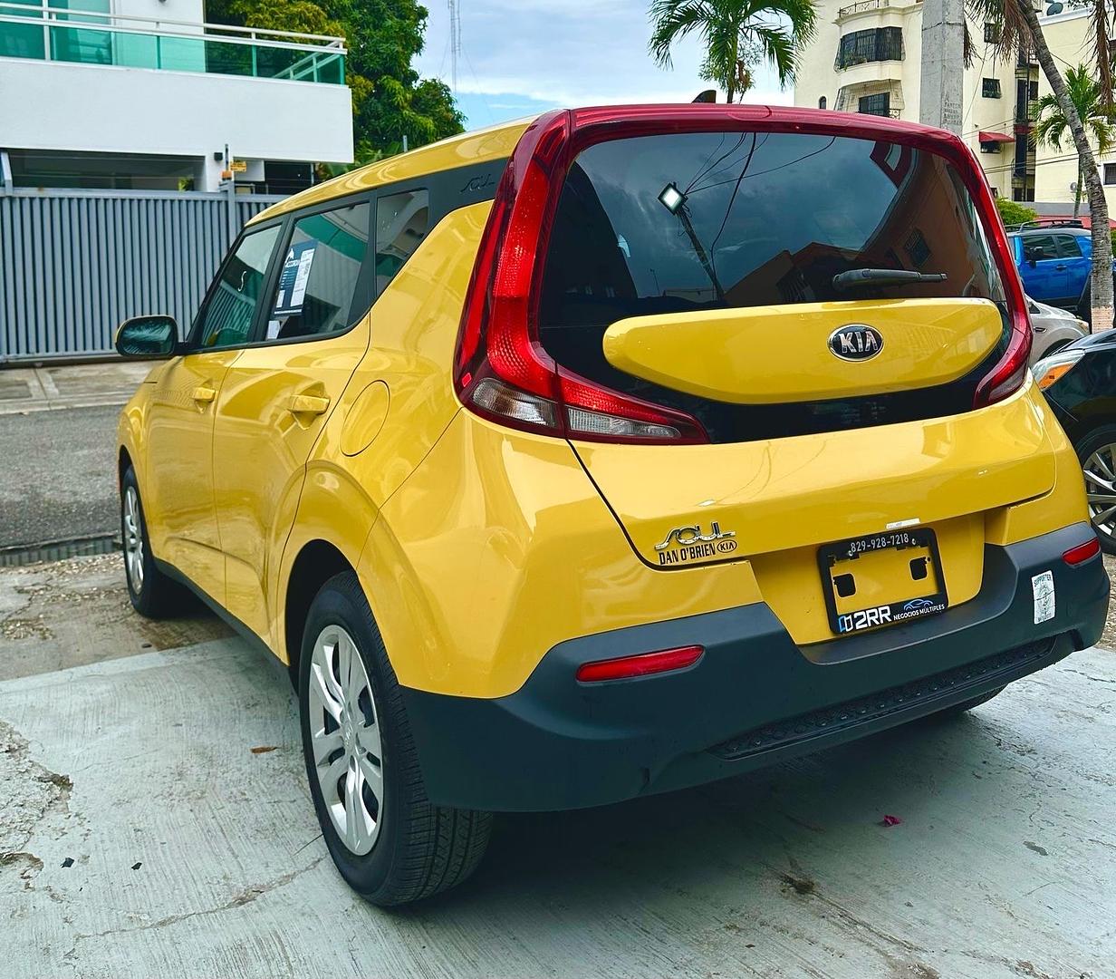 jeepetas y camionetas - Kia Soul 2020 Negociable 5