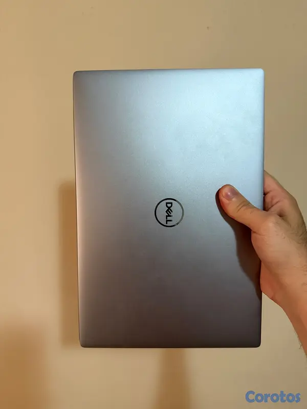 computadoras y laptops - Vendo Dell xps de 13 pulgadas. i7 512gb 16gb ram 2