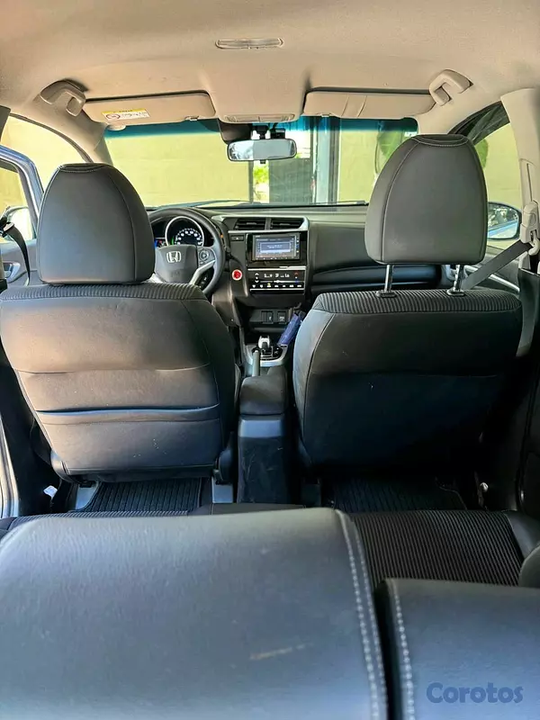 carros - Honda fit 2019 híbrida  7