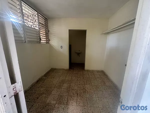 oficinas y locales comerciales - CASA COMERCIAL  4
