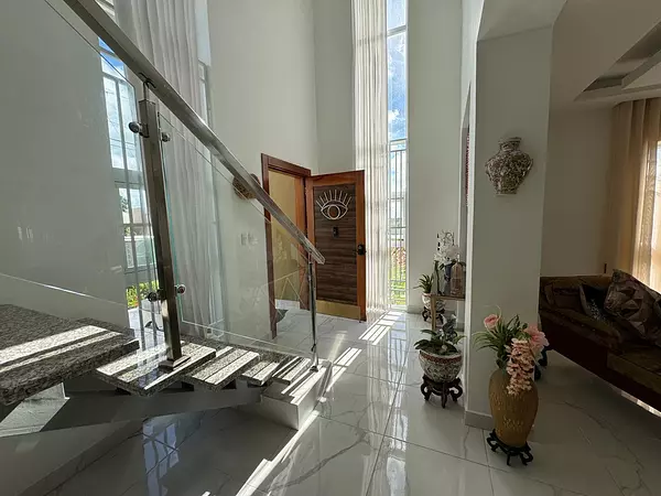 casas - VENDO casa AMUEBLADA en Higuey 3