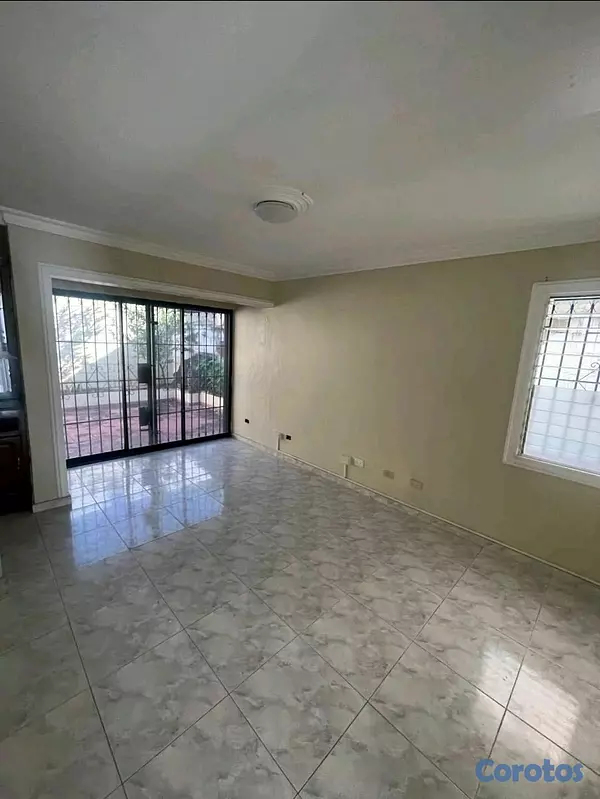 casas - Alquiler de Casa en urbanizacion fernandez 3