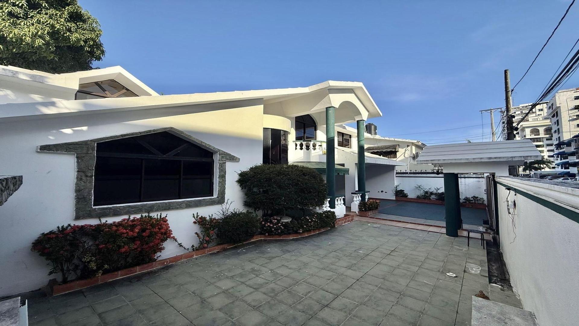 casas - Casa en Bella Vista Sur 0