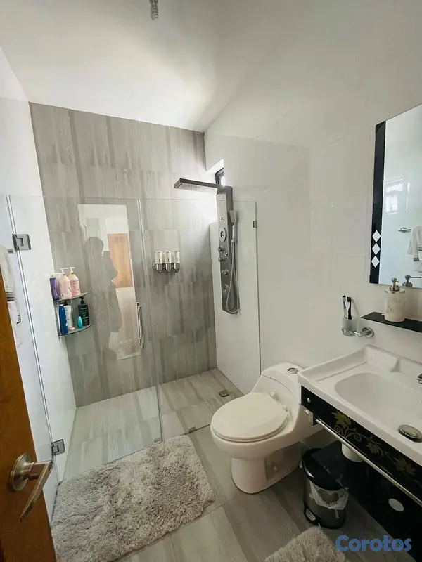 apartamentos - Apartamento en Venta -  por Avenida por Avenida 27 de Febrero y Don Pedro. 2