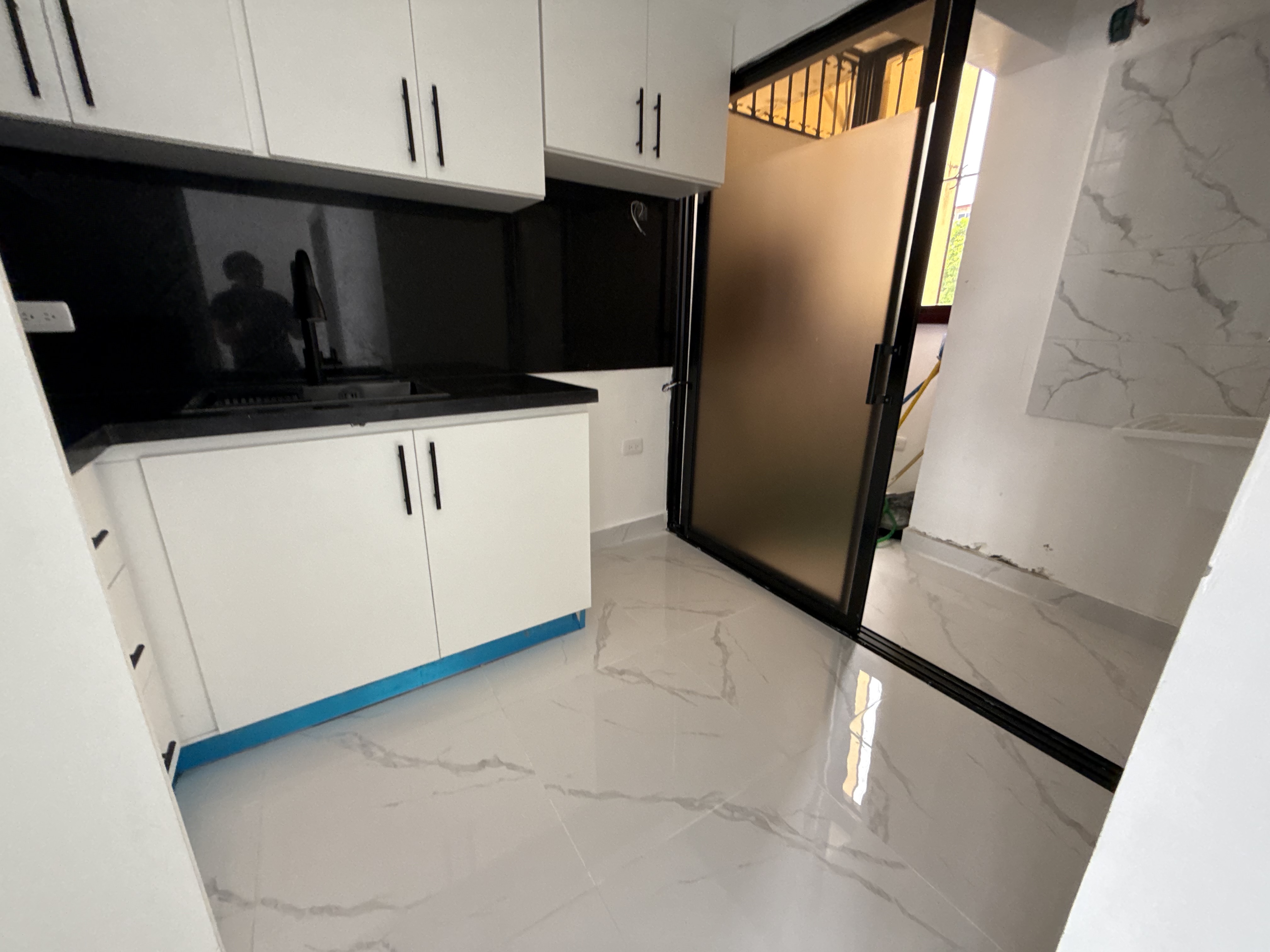 apartamentos - Indepedencia klm 7 tercer nivel una habitacion amp
