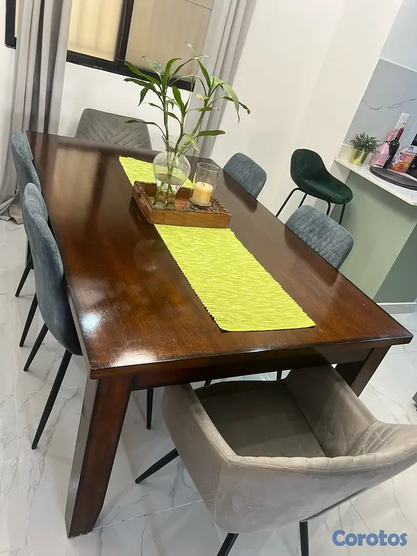 muebles y colchones - Juego de comedor de madera con 6 sillas – Muy buen estado
 3