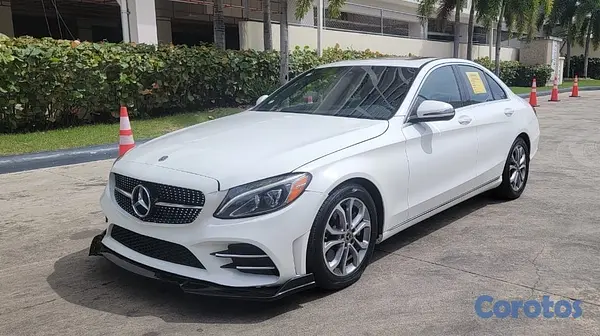 carros - Mercedes Benz C300 2018 2