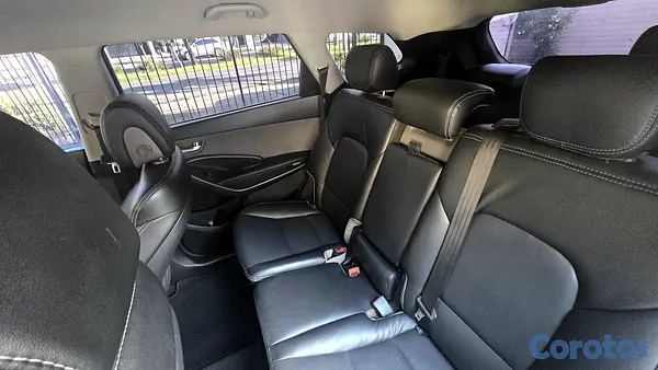 jeepetas y camionetas - Hyundai Grand Santa Fe 2017 6